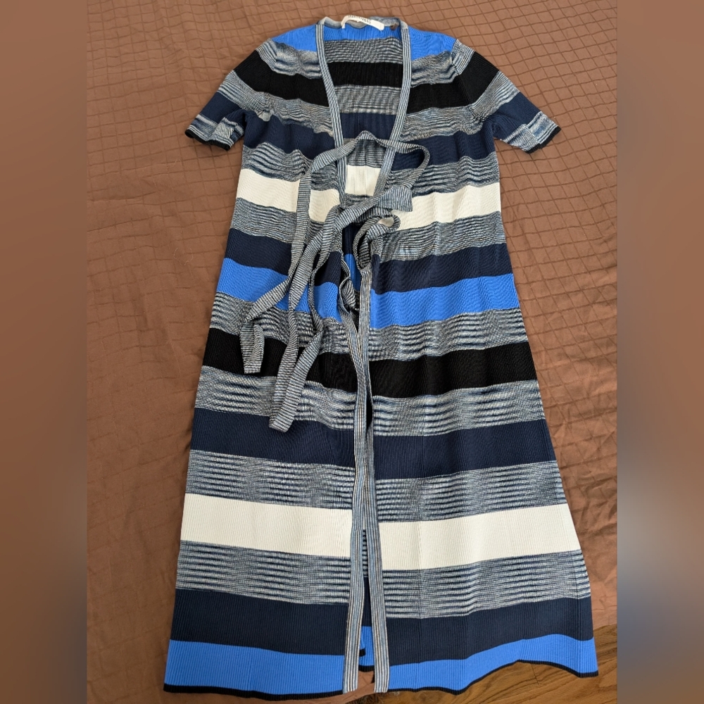 Diane Von Furstenberg Blue and Black Knit
